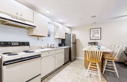 Wells Beach Copropriété | All is Wells – Incredible Location! Walk to Beach