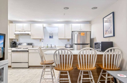 Wells Beach Copropriété | All is Wells – Incredible Location! Walk to Beach