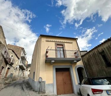 Palizzi Appartement | All'Ombra del Campanile