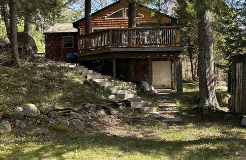 Northwood Cabine | All-Season Cozy Lakeside Cabin in Northwood, NH- 2 Bdr, great views