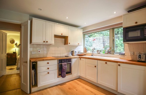 Lechlade Cottage | All Souls Cottage, EASTLEACH, COTSWOLDS
