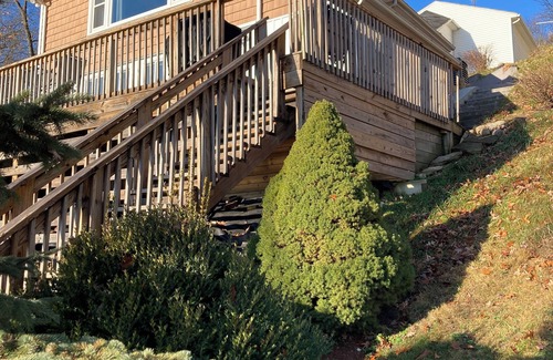 Union Cottage | All Sports Lakefront Cottage