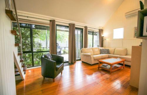 Bright Maison | Allambie Cottages - Villa 3