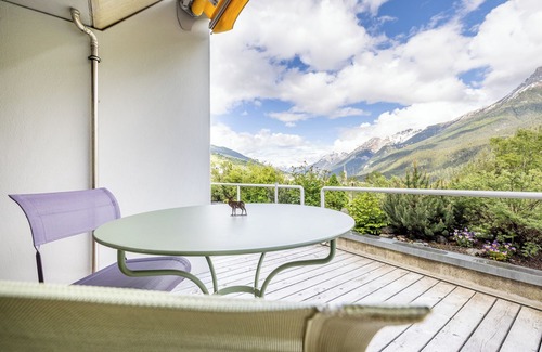 Engadin Scoul Appartement | 9 évaluations sur "e-domizil": 4. 58 sur un maximum de 5,0 points