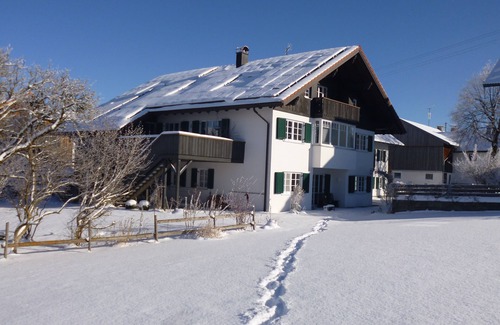 Rosshaupten Appartement | Allgäu a. Forggensee - near Neuschwanstein, apartment f. Couples and family, 2 bedrooms, WLAN