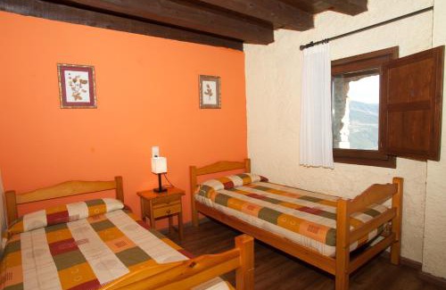 Pujal Maison | Allotjament Rural Ca L'Anton