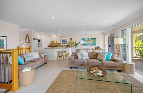 Bonny Hills Maison | Allure By The Sea - la maison devant la plage