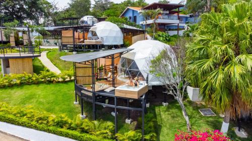 Escazu Autre | Alma Glamping
