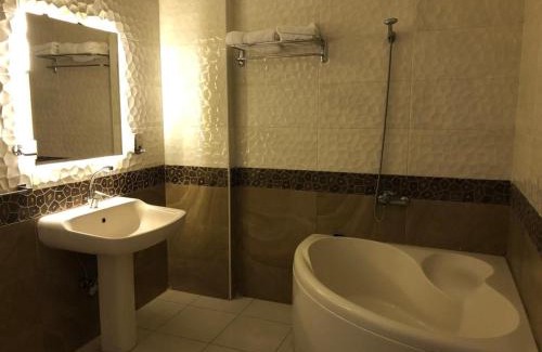 Mansoura Appartement | ALMADIAFAH- No forigner المضيفة للوحدات الفندقيه -عرب فقط