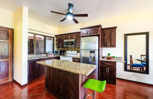 Playa Ocotal Maison | Almendros 35