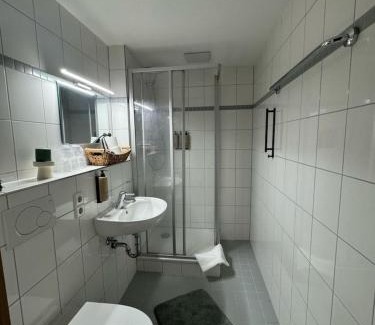Utzenfeld Appartement | Almgasthaus Knöpflesbrunnen Vierbettzimmer 2