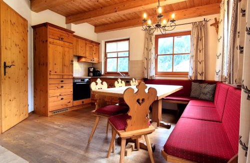 Huettschlag Maison | Almliesl HUET-484