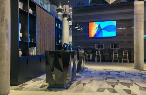Custom House Hôtel | Aloft London Excel