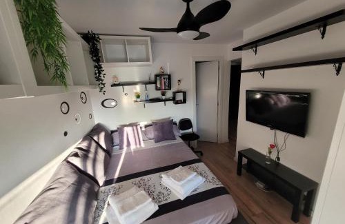 Puente de Vallecas Lit Et Petit-Déjeuner | Alojamiento ENTERO en Madrid, con ACCESO PRIVADO