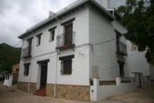 El Robledo Maison | Alojamiento Turistico Rural El Yelmo