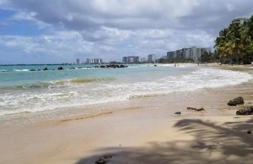 Isla Verde Appartement | Alojamiento Vacacional Cerca a la Playa Isla Verde en Carolina