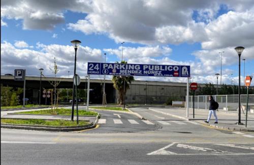 Camino de Ronda Appartement | Alojamientos Cayetino, parking gratuito