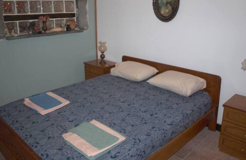Nea Anchialos Maison | Alonaki Seafront Cottage