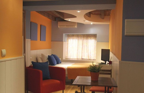 Valdepenas Appartement | Aloque Posada, charming accommodation in Valdepeñas, very central.