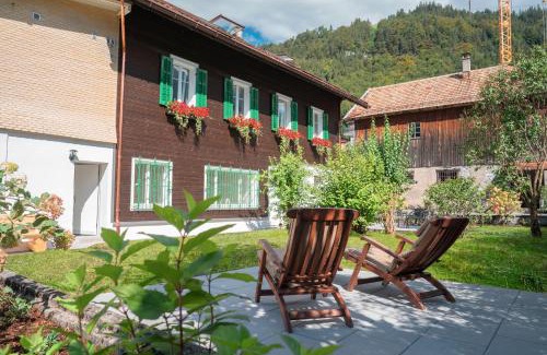 Engelberg Appartement | ALP APARTMENTS centre location with traditional design and self check-in