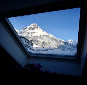 Engelberg Appartement | ALP APARTMENTS centre location with traditional design and self check-in