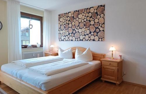 Obermaiselstein Appartement | Alpenglühen - Hallenbad & Sauna
