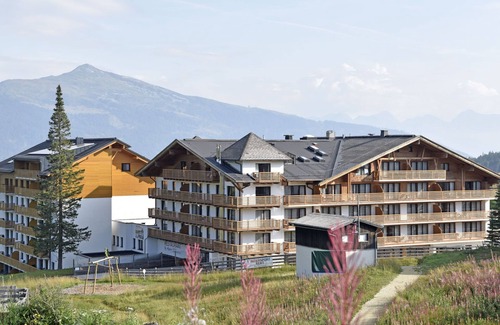 Katschberg Appartement | Alpenhaus Katschberg L by Interhome