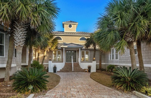Inlet Harbour Maison | Alpha At The Point: Oceanfront, Private Pool & Hot Tub, Breathtaking Views