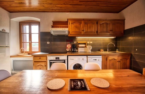 Morillon Villa | Appartement RDC avec jardin clos et arboré