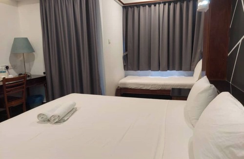 Taman Tanjung Chalet De Ski | Alpine LXPD Deluxe Upper Unit