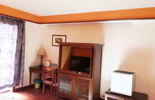 Taman Tanjung Chalet De Ski | Alpine LXPD Premium Water Chalet