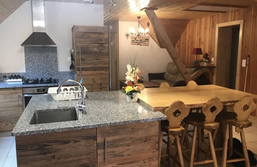 Fellering Maison | Gîte Alsacien dans chalet chaleureux - Gîte Raphaël