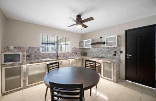 Montecarlo Maison | ALTABRISA Casa Familiar en Merida