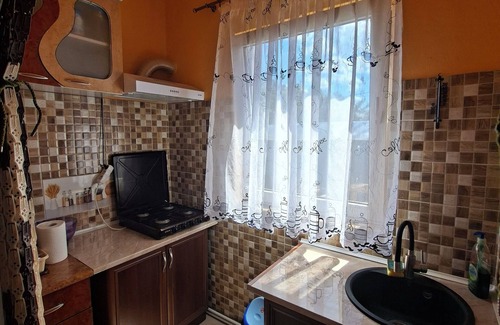 Piatra Neamt Maison | Altan's Gold– Perfect for Family & Friends