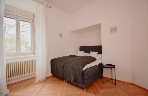 Feldbach Appartement | Altbauwohnung in städtischer Ruhelage