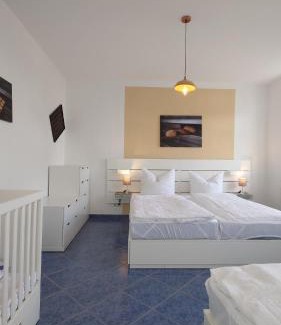 Ottendorf-Okrilla Appartement | alte Bäckerei Ottendorf-Okrilla - #Lisa# im Norden von Dresden, WLan, Netfix