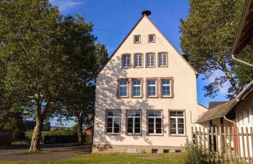 Motsch Appartement | Alte Schule Gästehaus - Fräulein Apartment