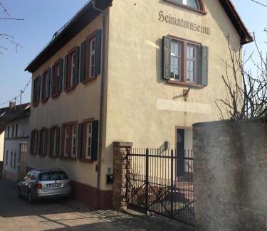 Wachenheim Appartement | Alte Schule Wachenheim im Zellertal