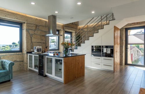 Viseu Maison | Alte Steinvilla Liebevoll Renoviert in Viseu Bodiosa