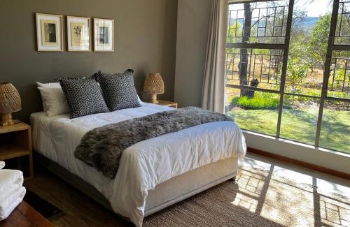Hekpoort Maison | Altemooi Farm Stay