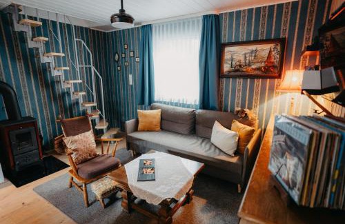 Edenkoben Appartement | Altes Häusle am Waschbach-Weinstock