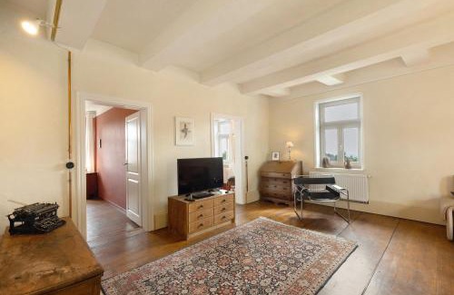 Huttenrode Appartement | Altes Pfarrhaus - Wohnung Farbwelt