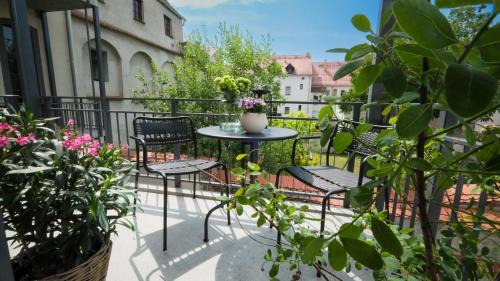 Torgau Appartement | Altstadt Apartment in Torgau mit Balkon und Kunstgarten