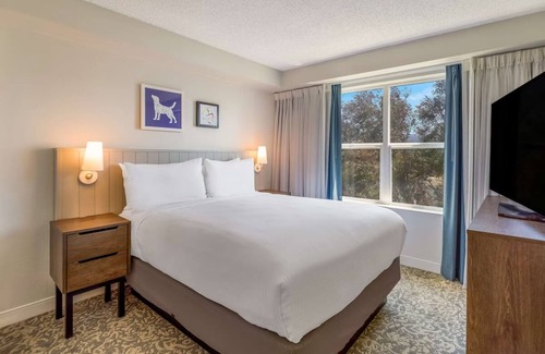 Oyster Point Hôtel | Always a Great Idea To Unwind! Free Breakfast, Short Drive to Union Square