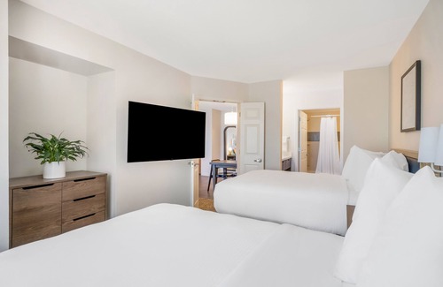 Acres Green Hôtel | Always a Great Idea To Unwind! Near Rusty Sun Tennis Courts, w/ Swimming Pool!