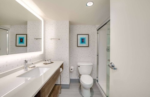 Downtown Columbus Hôtel | Always a Great Idea To Unwind! Close to Columbus Museum of Art, Pet-Friendly!