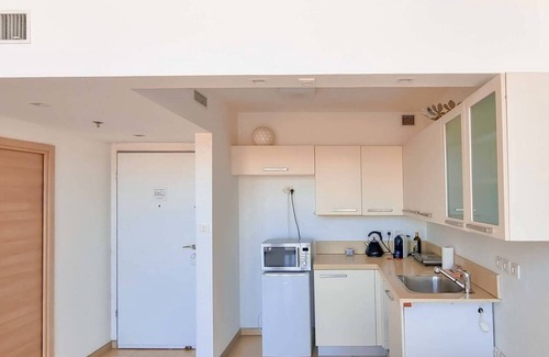 Neve Tzedek Appartement | Alysse Eilat - Una Habitación Piso, Capacidad 4