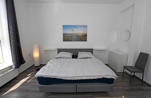 Neubrandenburg Appartement | Am Kulturpark - Ferienwohnung mit 3 Schlafräumen für 6 Personen Neubrandenburg