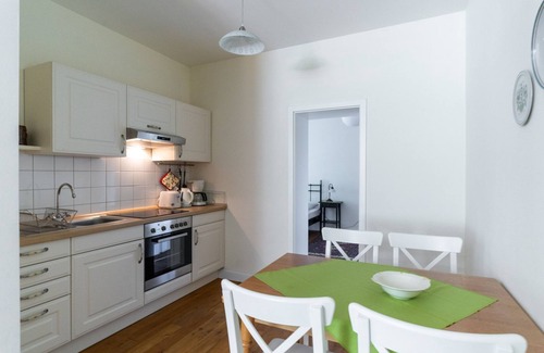 Putnitz Appartement | Am Park - Château Pütnitz - Canoë spéciale de 4 U (05 Sept-18 Juin)