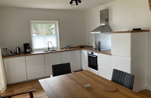 Warin Maison | sur le chemin des roseaux Retraite moderne